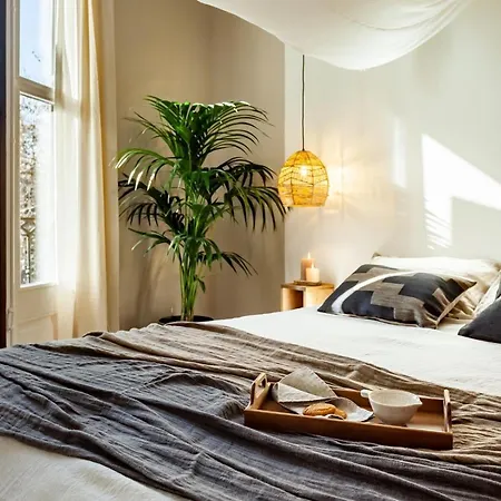 Timor - 2 Bedrooms And Balcony In Eixample Dreta アパート